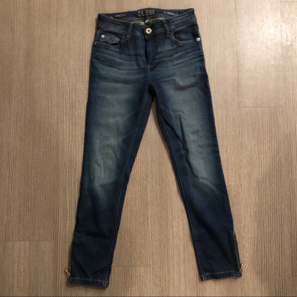 DL1961 Florence Zip Ankle Crop Jeans - Size 26